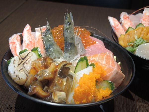 築地鮮魚-各種新鮮海鮮食品，平價又精緻的日式料理， CP值超高