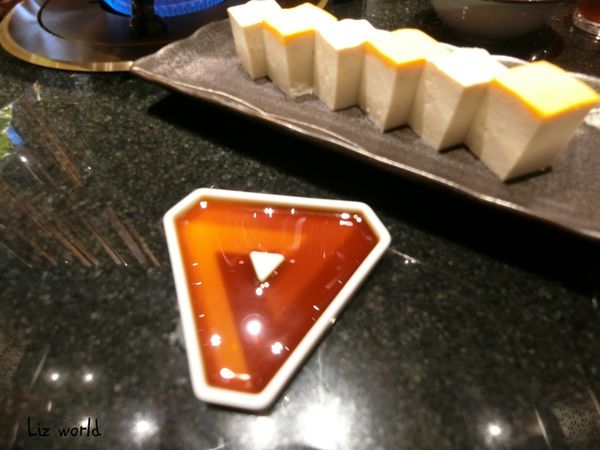 【生活小物】myinnos賣創意-創意廚房3D立體陶瓷醬油碟-讓你吃飯吃出趣味