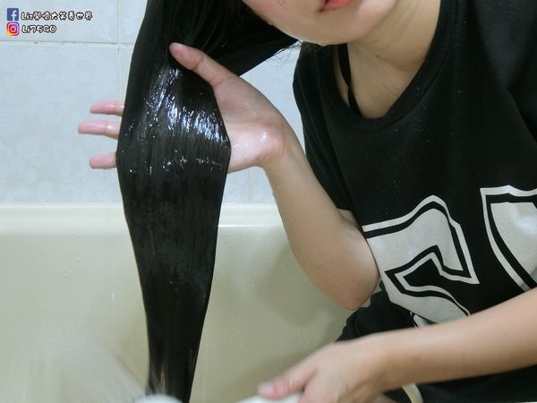 【洗髮】可瑞絲KERASYS，給受損修護安瓶洗髮精，搭配免沖洗護髮讓秀髮亮麗重現。