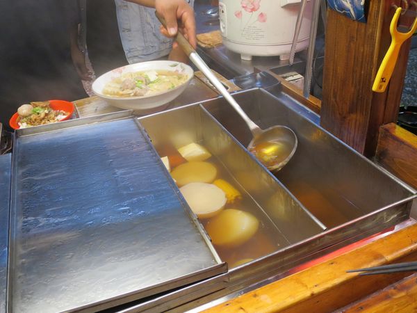 【台中西屯美食】紅屋頂-日式串燒關東煮與排灣族料理的美味合作
