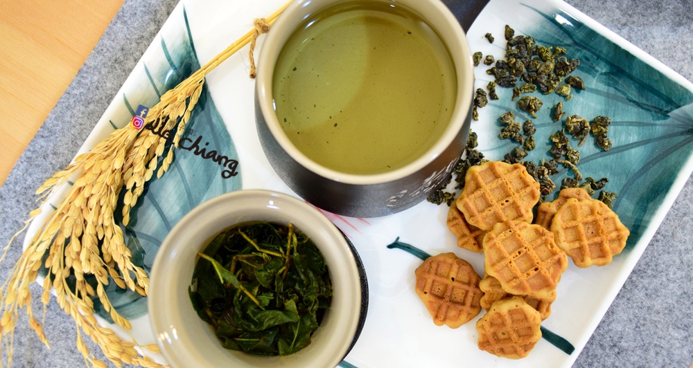 【品茶】從產地一直到包裝自營自銷，老茶行茶香四溢。