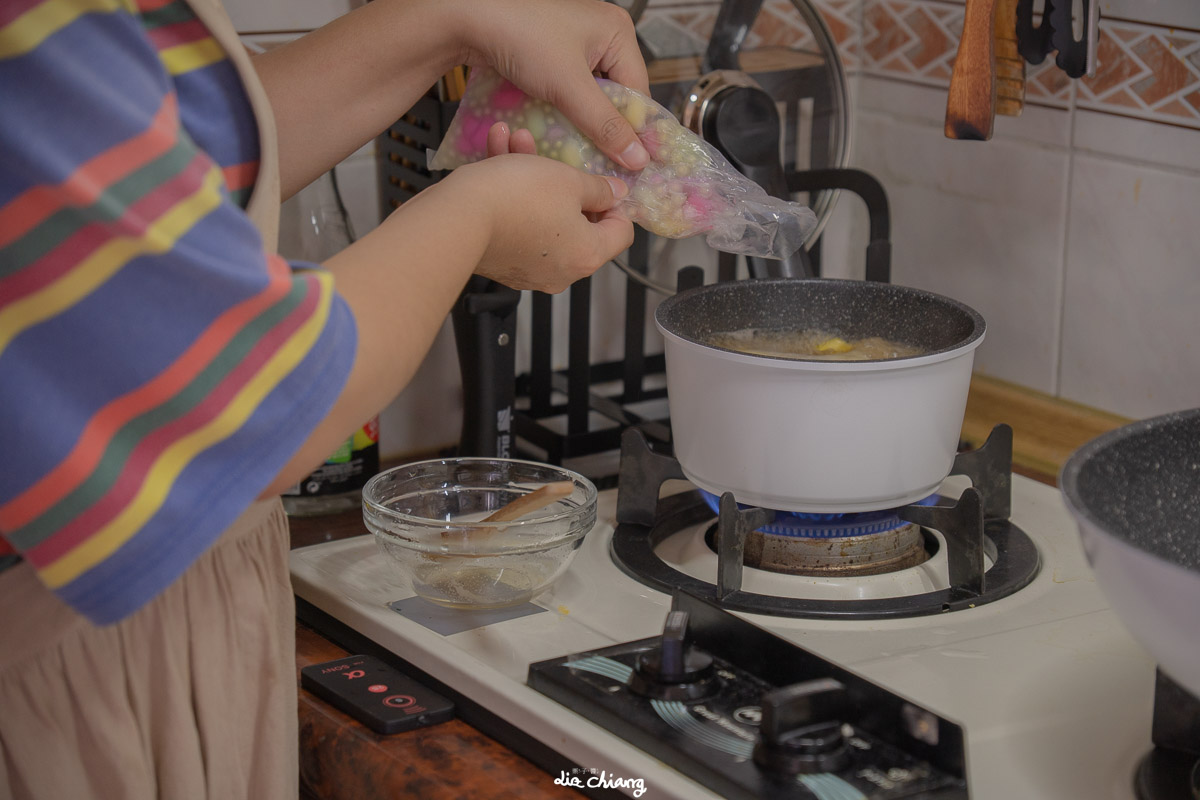 開箱Hirone積木鍋日炊陶鑽IH不沾鍋，好收納、不沾黏，多種爐型皆可用。