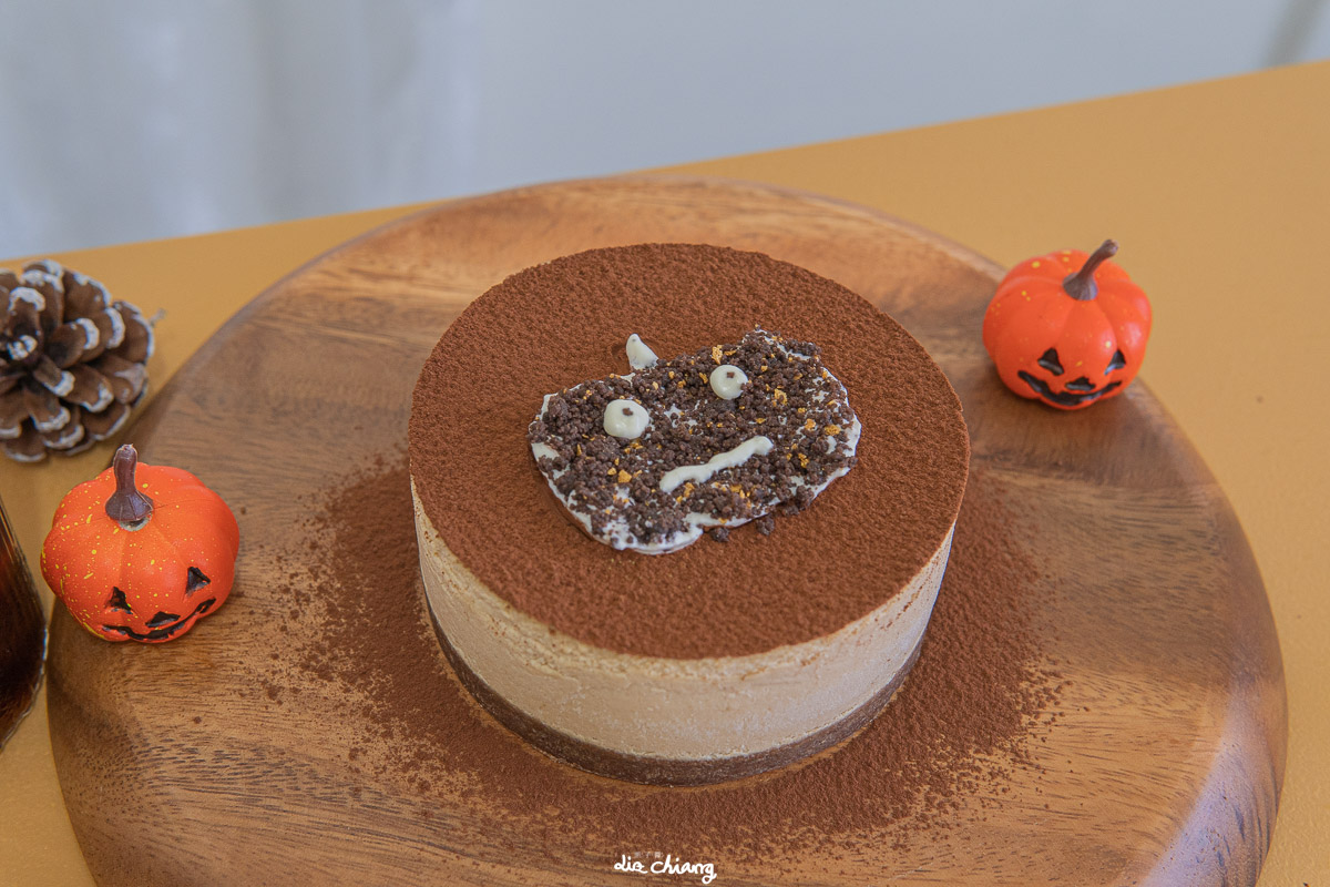 宅配蛋糕AGUSTO奧古斯托，義式甜點重乳酪蛋糕，濃郁香氣還可以自己DIY裝飾蛋糕唷。