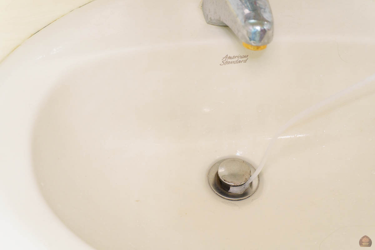 『居家清潔』水管清潔推薦，跟水管堵塞說掰掰-通通好管道疏通慕斯評價心得分享。