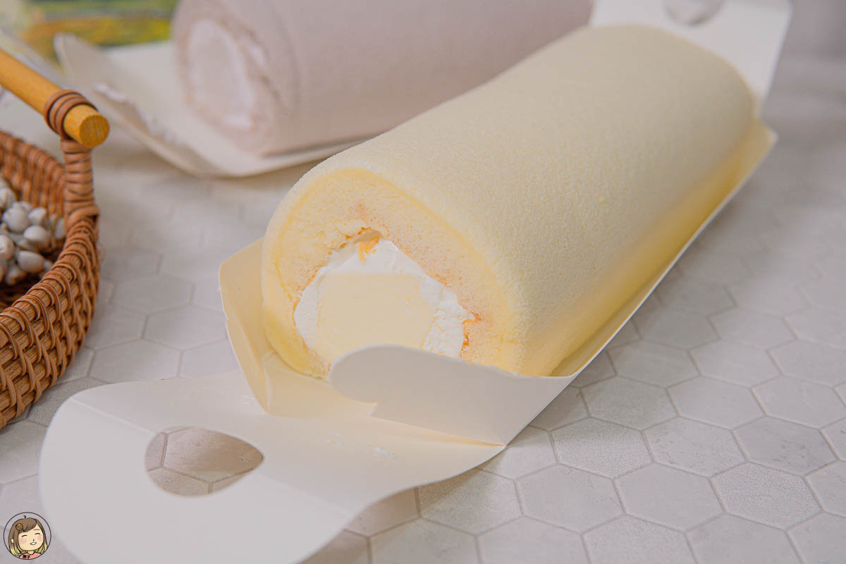 宜蘭最值得買的名產-諾貝爾奶凍捲奶凍捲，每到宜蘭必買伴手禮。