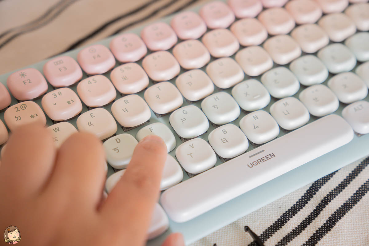 機械鍵盤推薦，機械鍵盤品牌綠聯，具備高顏值的機械鍵盤，結合美觀於手感佳的好用鍵盤推薦-綠聯 KU101/FUN+ 機械鍵盤。
