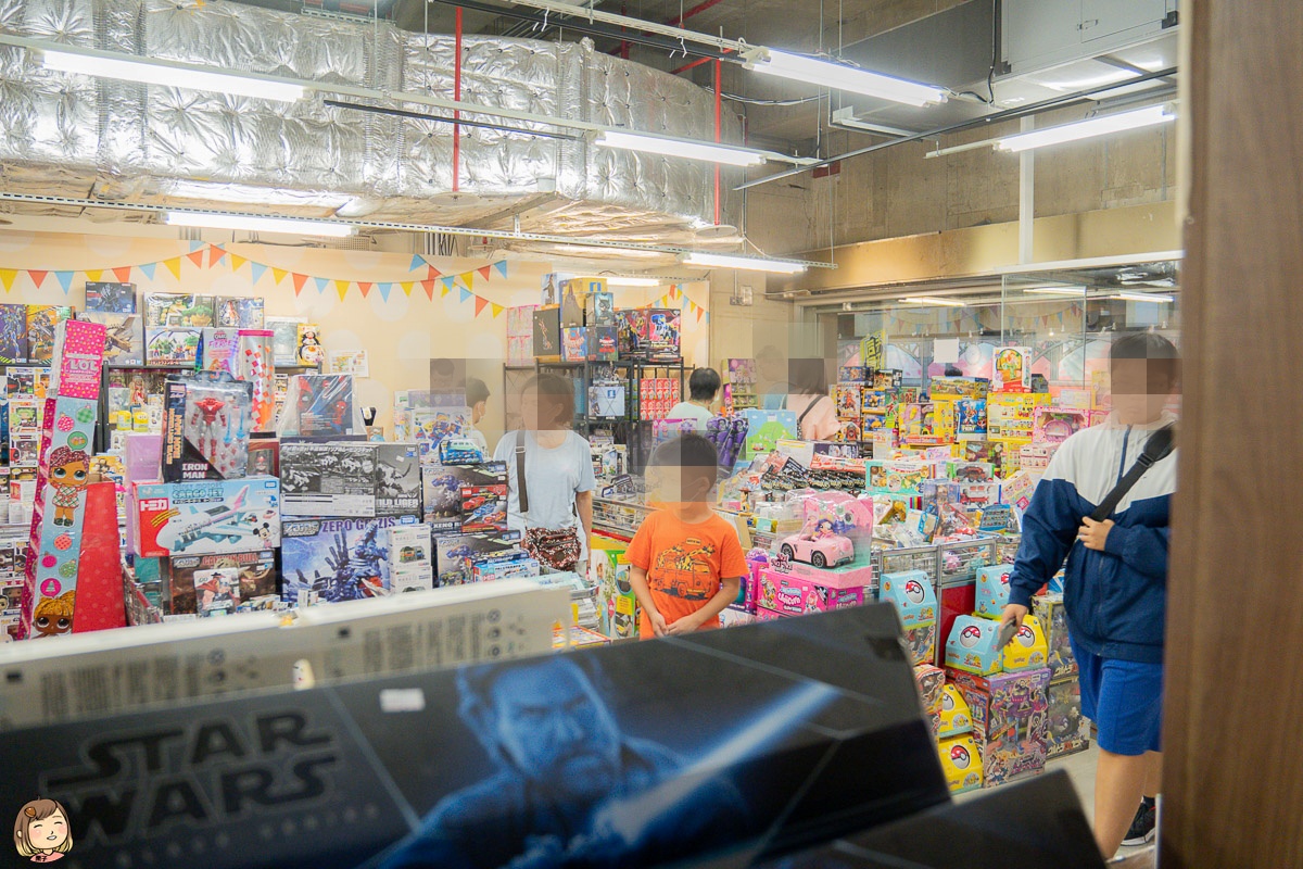 台中火車站鐵鹿大街A02櫃位，卡司玩具- Case Toys，玩具特賣Outlet，正版玩具特賣會1折起