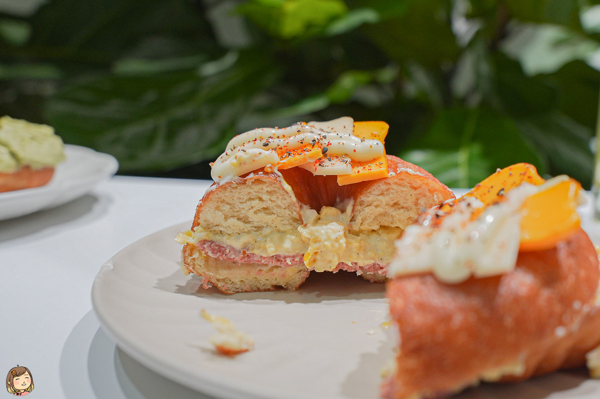 台中素食甜甜圈，植光圈VEGAN DONUTS，模範街美食推薦。