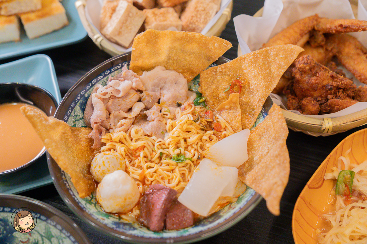 台中一中街美食探秘:阿瑞ma泰國55船面,帶你品味泰式風味之旅。 台中一中街美食探秘:阿瑞ma泰國55船面,帶你品味泰式風味之旅。