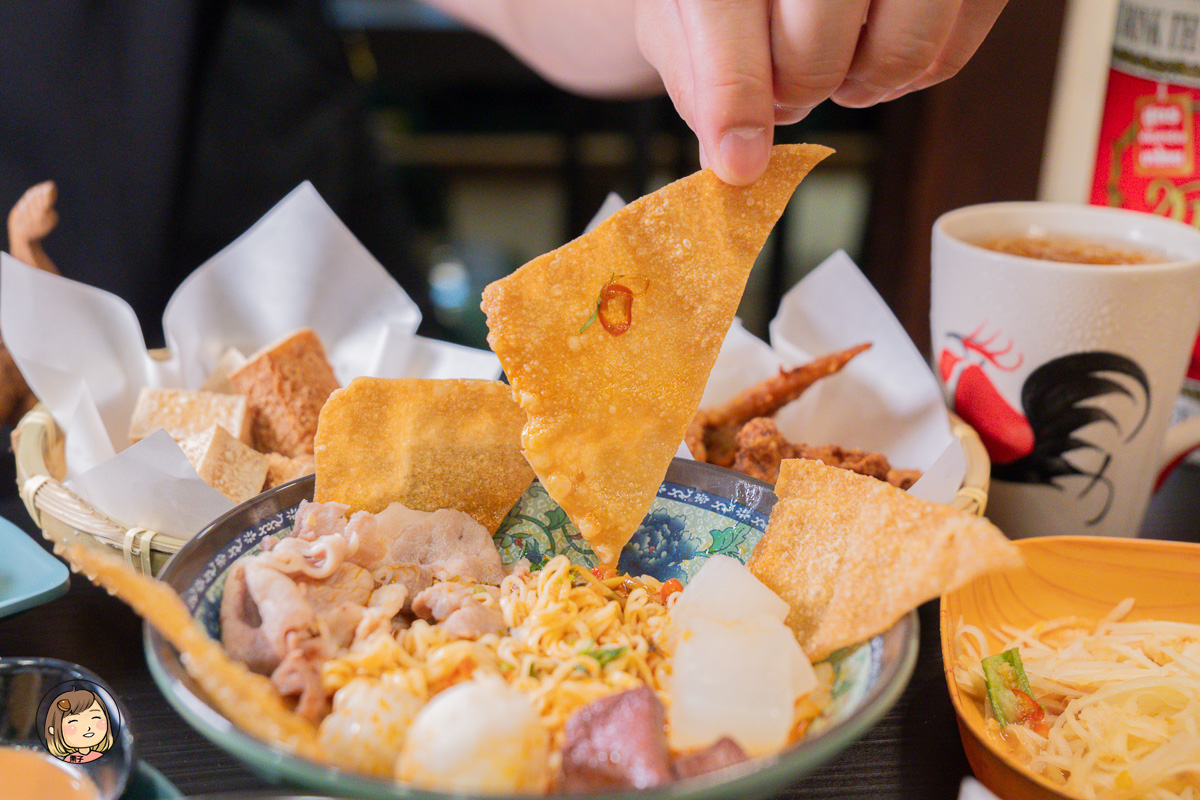 台中一中街美食探秘:阿瑞ma泰國55船面,帶你品味泰式風味之旅。 台中一中街美食探秘:阿瑞ma泰國55船面,帶你品味泰式風味之旅。