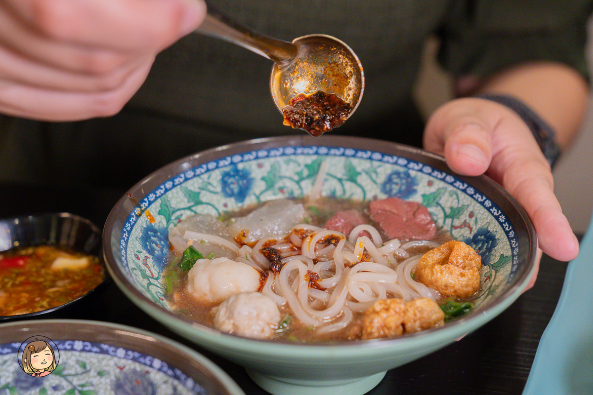 台中一中街美食探秘:阿瑞ma泰國55船面,帶你品味泰式風味之旅。 台中一中街美食探秘:阿瑞ma泰國55船面,帶你品味泰式風味之旅。