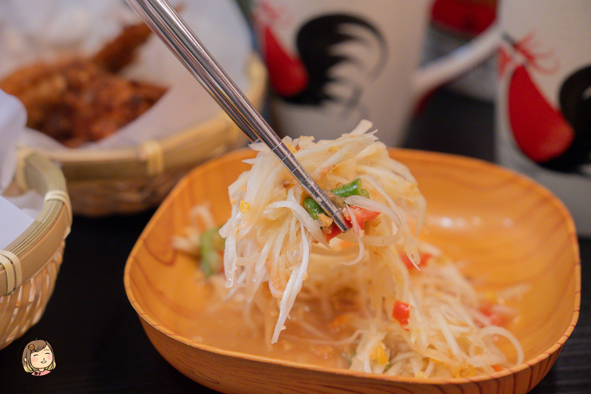 台中一中街美食探秘:阿瑞ma泰國55船面,帶你品味泰式風味之旅。 台中一中街美食探秘:阿瑞ma泰國55船面,帶你品味泰式風味之旅。