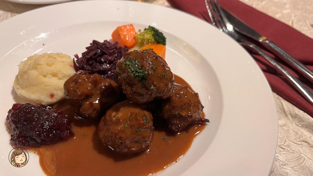 麗星郵輪探索星號-百味軒餐廳（免費餐廳）西式美食的極致體驗