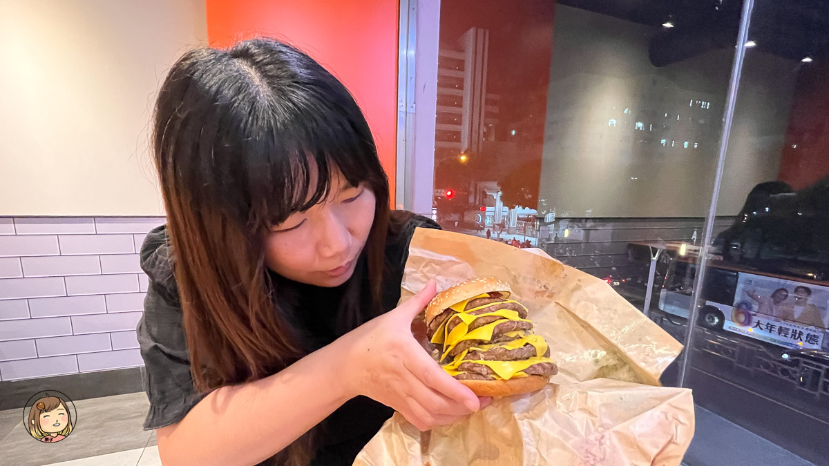 【漢堡王限時優惠】十層牛肉堡只要269元!46折驚爆價,錯過可惜! 【漢堡王限時優惠】十層牛肉堡只要269元!46折驚爆價,錯過可惜!