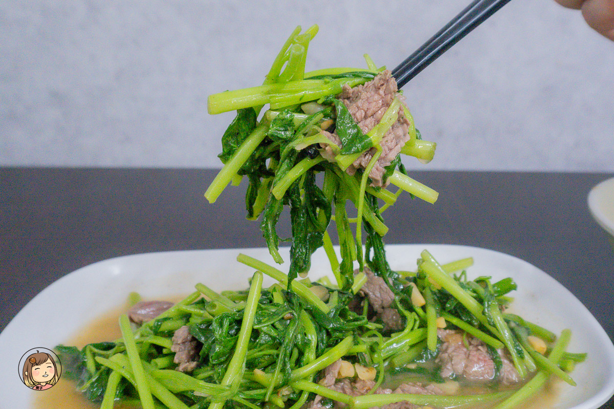 嘉義中埔牛雜湯推薦|在地人氣台灣牛牛肉料理,必吃牛肉湯、炒麵、麻油牛心一次滿足 嘉義中埔牛雜湯推薦|在地人氣台灣牛牛肉料理,必吃牛肉湯、炒麵、麻油牛心一次滿足