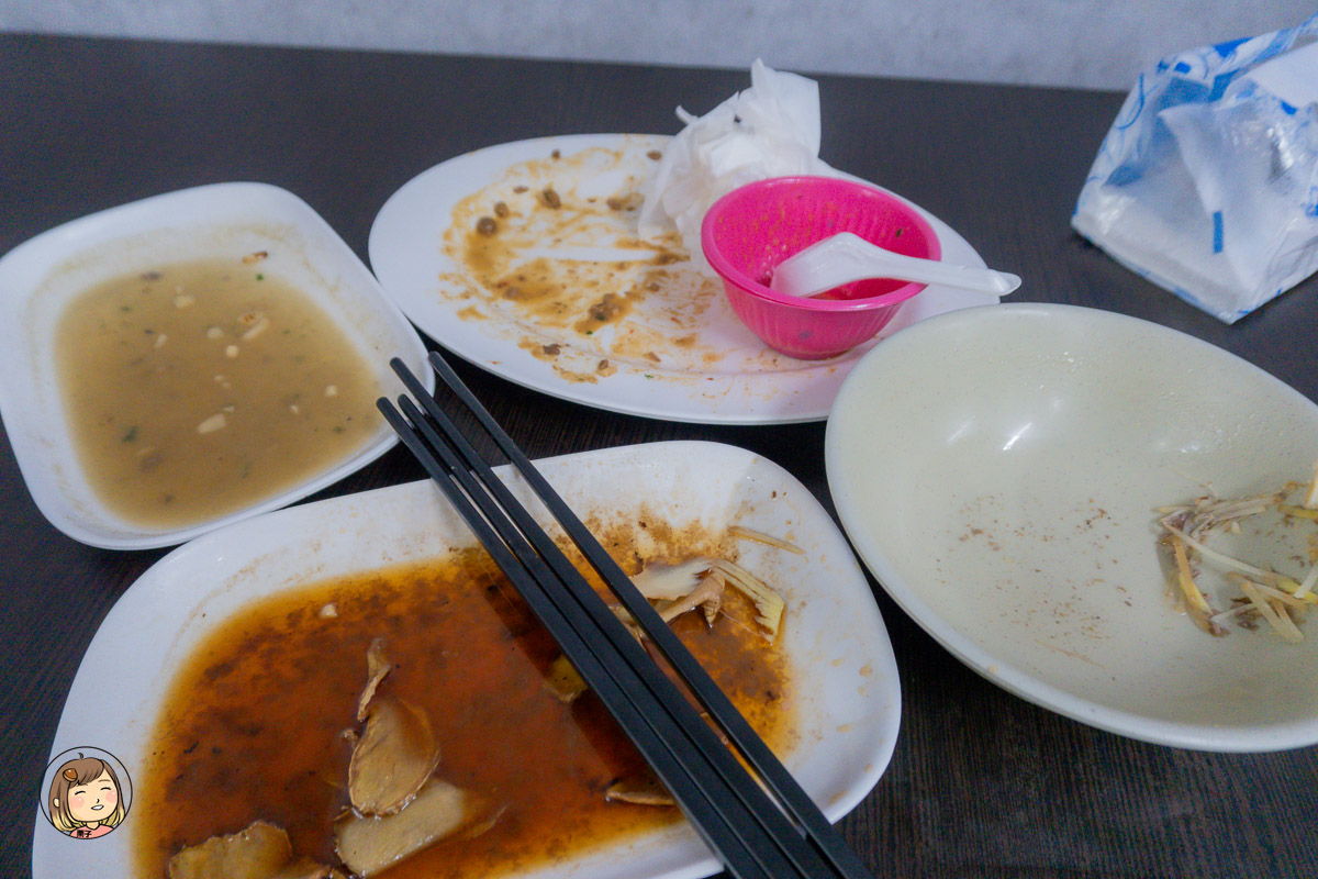 嘉義中埔牛雜湯推薦|在地人氣台灣牛牛肉料理,必吃牛肉湯、炒麵、麻油牛心一次滿足 嘉義中埔牛雜湯推薦|在地人氣台灣牛牛肉料理,必吃牛肉湯、炒麵、麻油牛心一次滿足