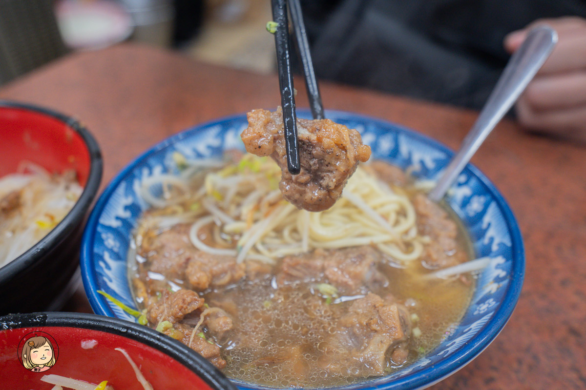 正老牌清水排骨麵｜台中南區50年老字號必吃排骨酥麵 美味飄香一甲子
