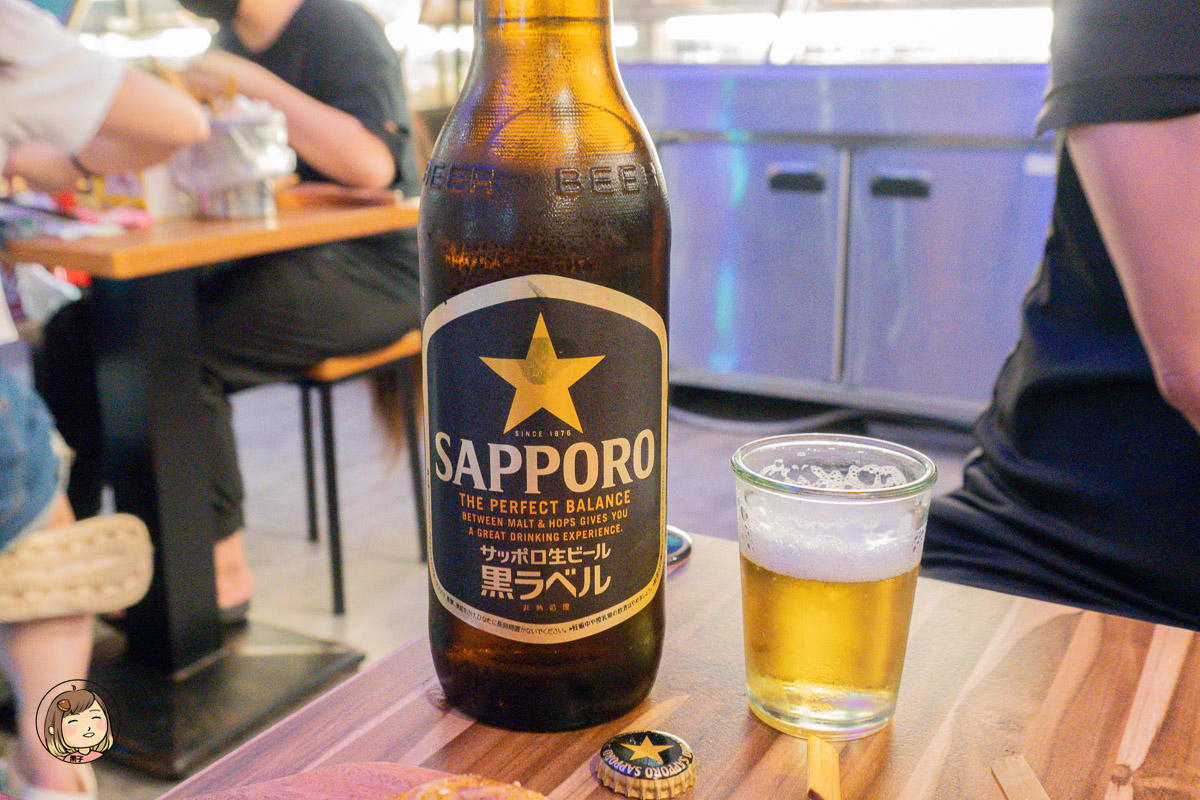 新莊串燒Bar推薦｜公園燒烤：飛鏢、美食、微醺宵夜一次滿足