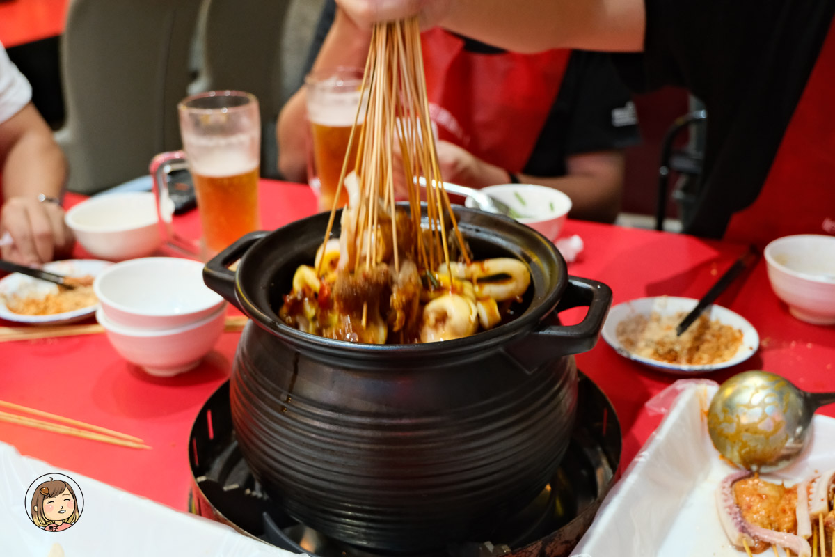 台北串串香推薦｜辣吉點正宗成都串串香，每串十元的高人氣麻辣火鍋