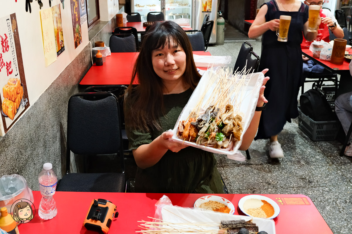 台北串串香推薦｜辣吉點正宗成都串串香，每串十元的高人氣麻辣火鍋