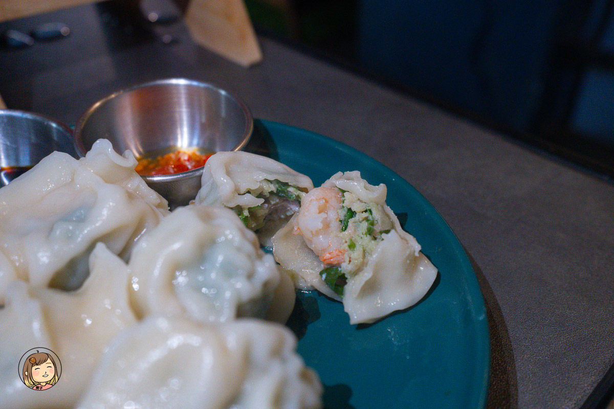 台北西門町酒吧推薦｜Chance Cafe & Bar 勸世吧 無心戒酒互助會 - 成都分會，微醺酒館