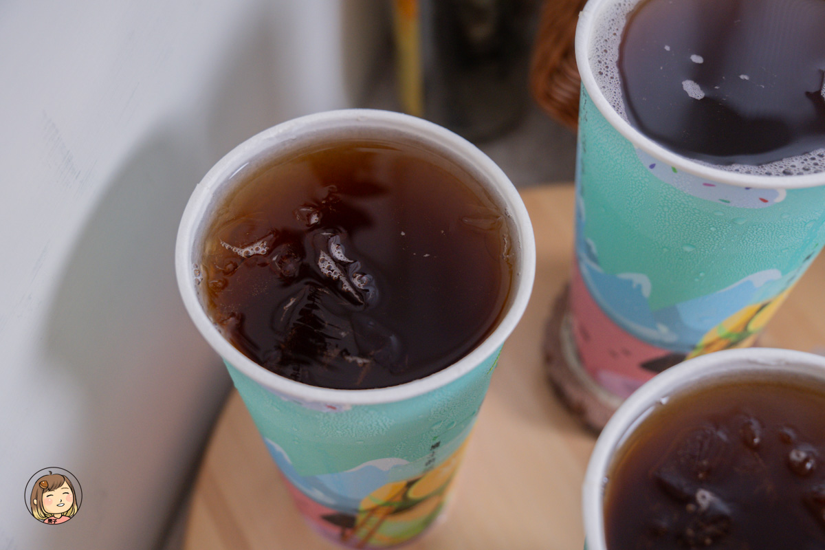 南投草屯飲料推薦｜國王的茶草屯新庄店｜大杯平價、高CP值，在地人天天喝的手搖飲