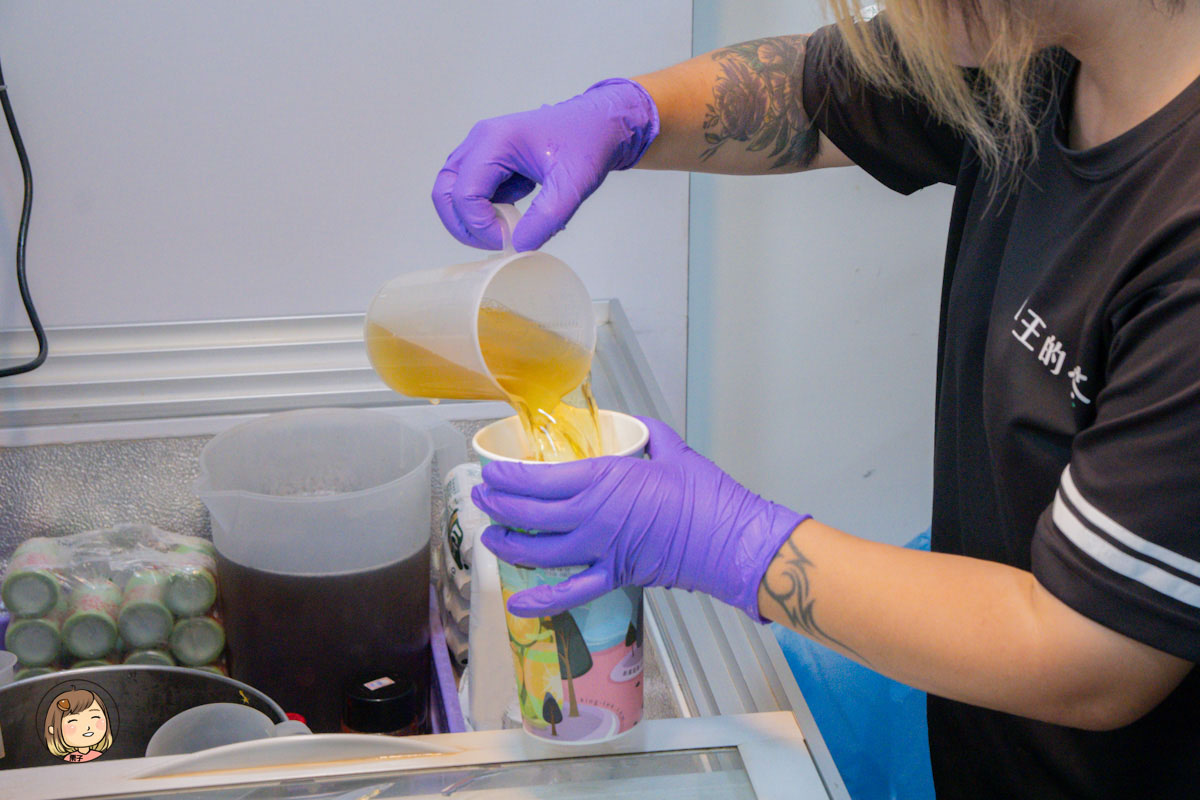 南投草屯飲料推薦｜國王的茶草屯新庄店｜大杯平價、高CP值，在地人天天喝的手搖飲