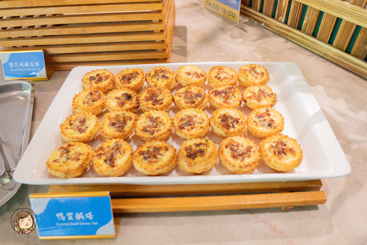 宜蘭住宿推薦｜長榮鳳凰酒店(礁溪)開箱：鳳凰飴號免費下午茶＆調酒暢飲，桂冠自助餐廳吃到飽超滿足