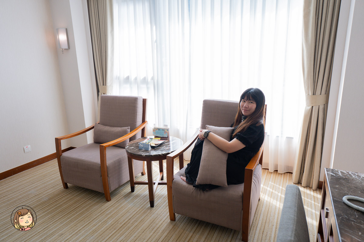 宜蘭住宿推薦｜長榮鳳凰酒店(礁溪)開箱：鳳凰飴號免費下午茶＆調酒暢飲，桂冠自助餐廳吃到飽超滿足