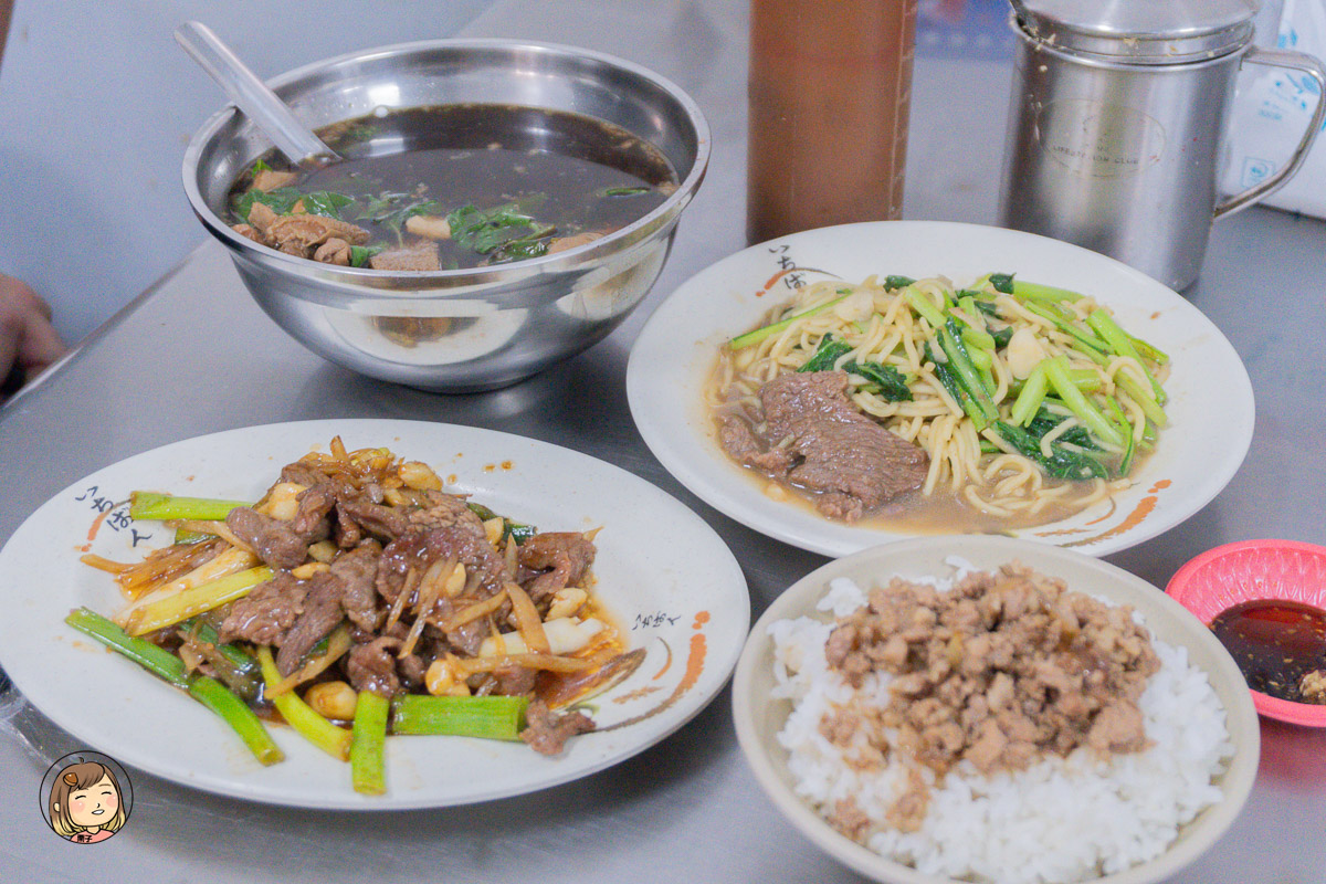 屏東潮州美食推薦｜阿華牛肉湯｜70年老店銷魂湯頭，牛肉牛雜炒麵一次滿足！