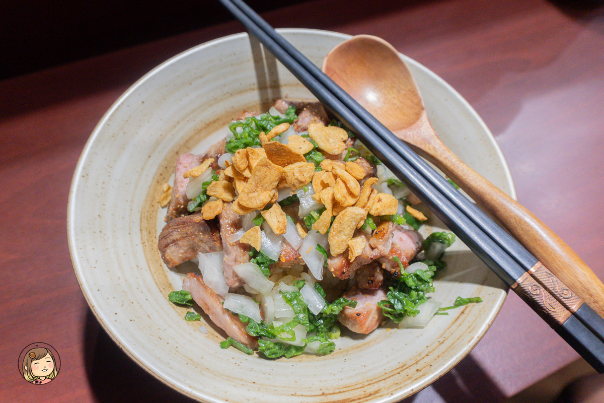 屏東潮州宵夜推薦｜岸英燒烤｜平價日式串燒屋台風！超驚豔蔥鹽松阪豬丼＋特色串燒推薦