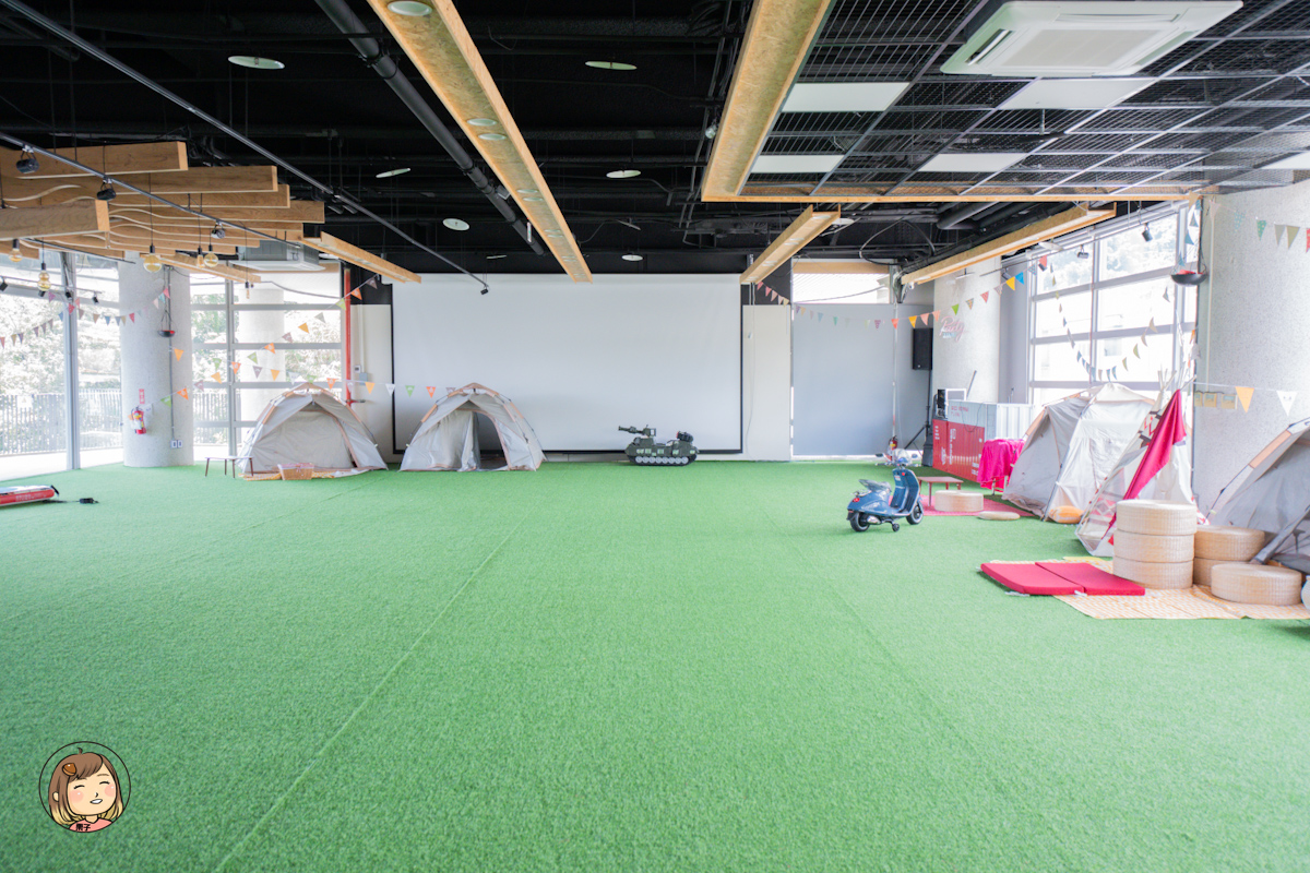 南投親子行程推薦｜小力歐親子館：真柏小品 DIY 盆栽 × 手沖咖啡 × 室內草地放電