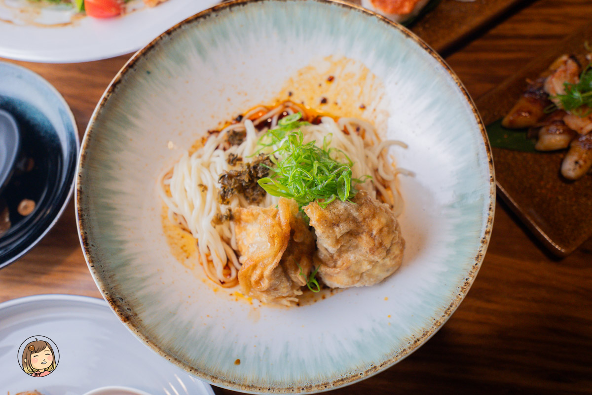 台中西區美食｜卷卷庵日式無菜單料理：彷彿置身日本小町的微醺約會聖地