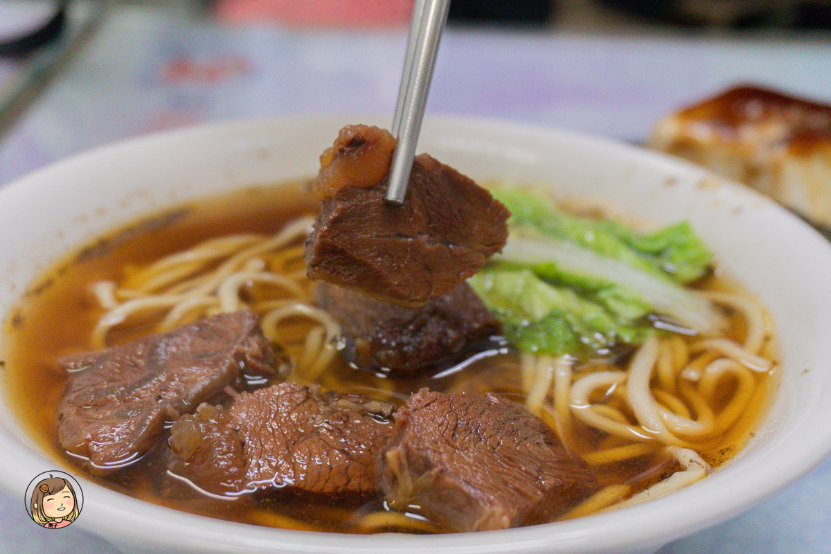 台中豐原美食｜滿庭芳牛肉麵：廟東夜市必吃的在地好味道