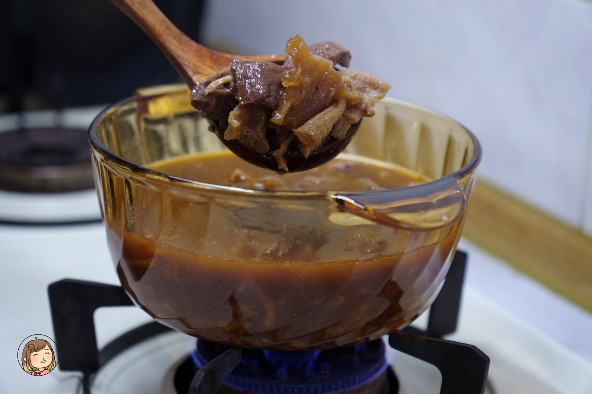 【牛三寶老饕牛肉爐】料多味濃！愛上新鮮 × 阿基師 聯名監製｜宅配美食界的紅燒霸主