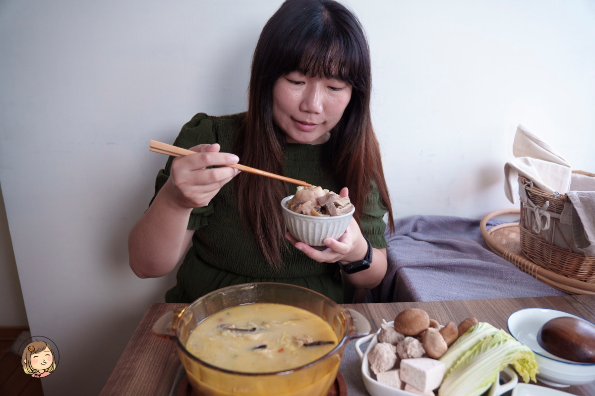 冬天必囤的濃郁系暖湯！愛上新鮮X聖凱師《胡椒豬肚雞雙寶》開箱試吃：白胡椒香濃回甘、全家都愛喝