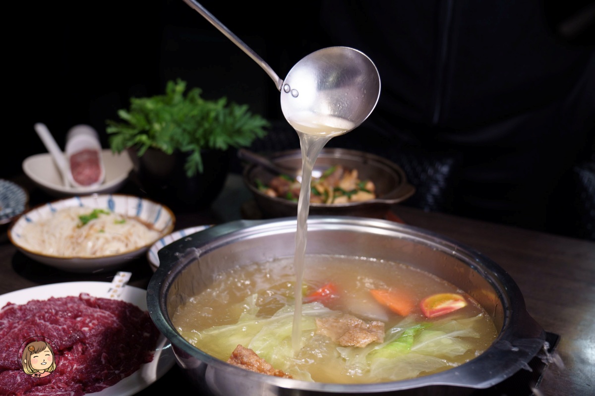 牛老總涮牛肉五權店：台中溫體牛火鍋的霸主！20年老字號的美味傳奇