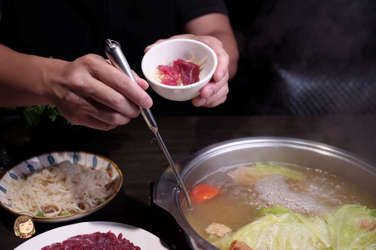 牛老總涮牛肉五權店：台中溫體牛火鍋的霸主！20年老字號的美味傳奇