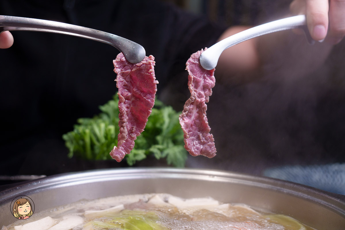 牛老總涮牛肉五權店：台中溫體牛火鍋的霸主！20年老字號的美味傳奇