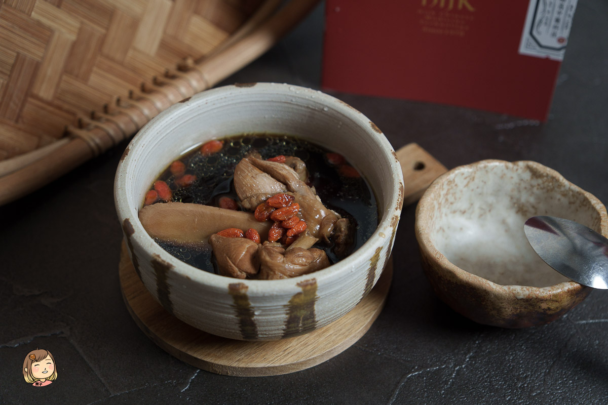 暖身進補超簡單！聯昌八珍/何首烏燉包，輕鬆燉出高品質藥膳