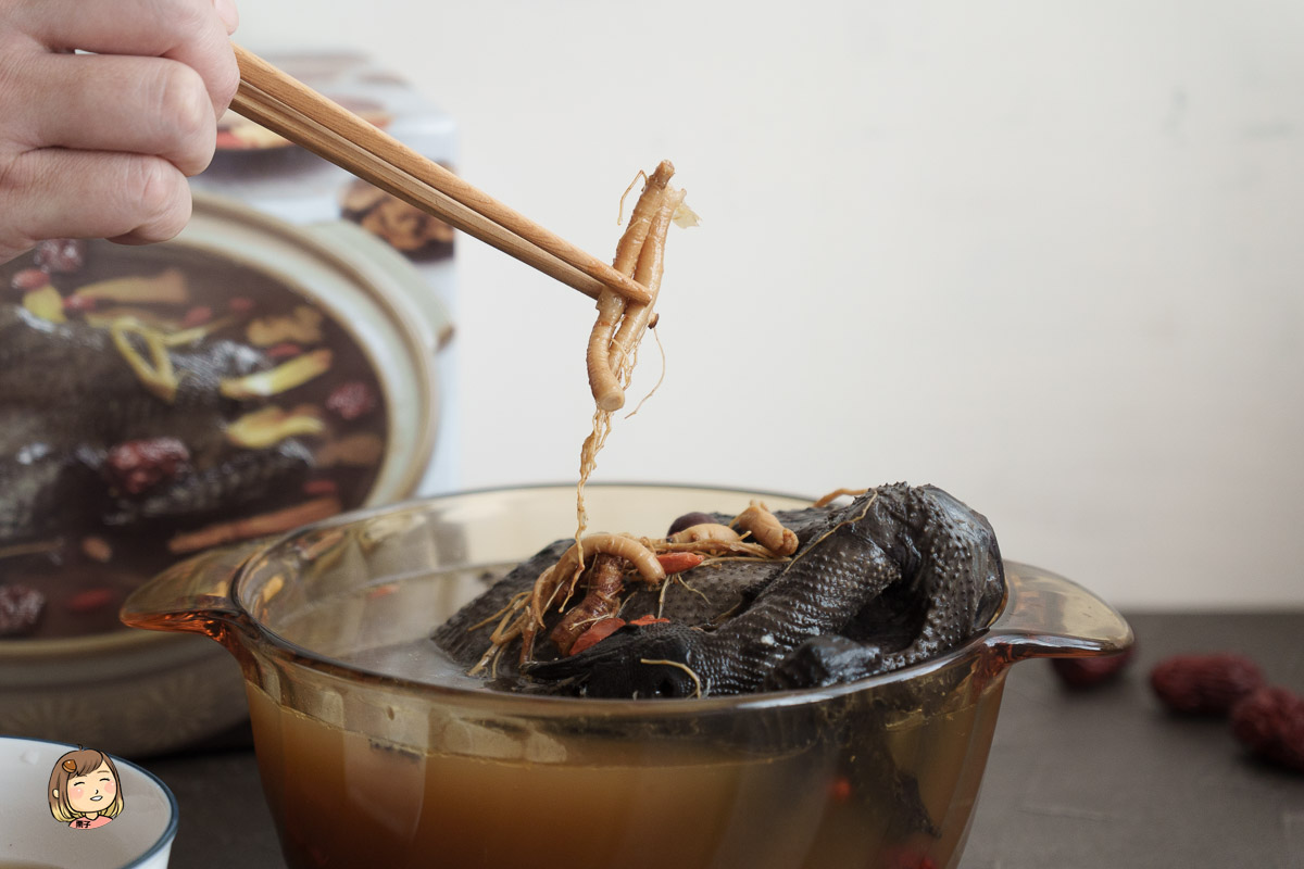 2025 秋冬滋補首選！飯店級精品開箱：【福容大飯店】雙蔘烏骨雞湯，暖心又暖胃的星級饗宴