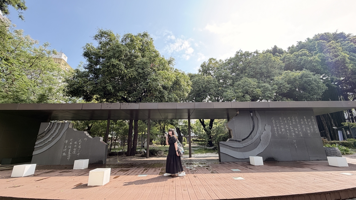 台中西區第五市場慢時光：老建築、市場美食與最道地的老派生活指南